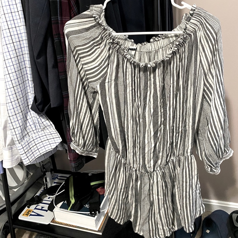 Shirt. Looks great with skinny jeans.